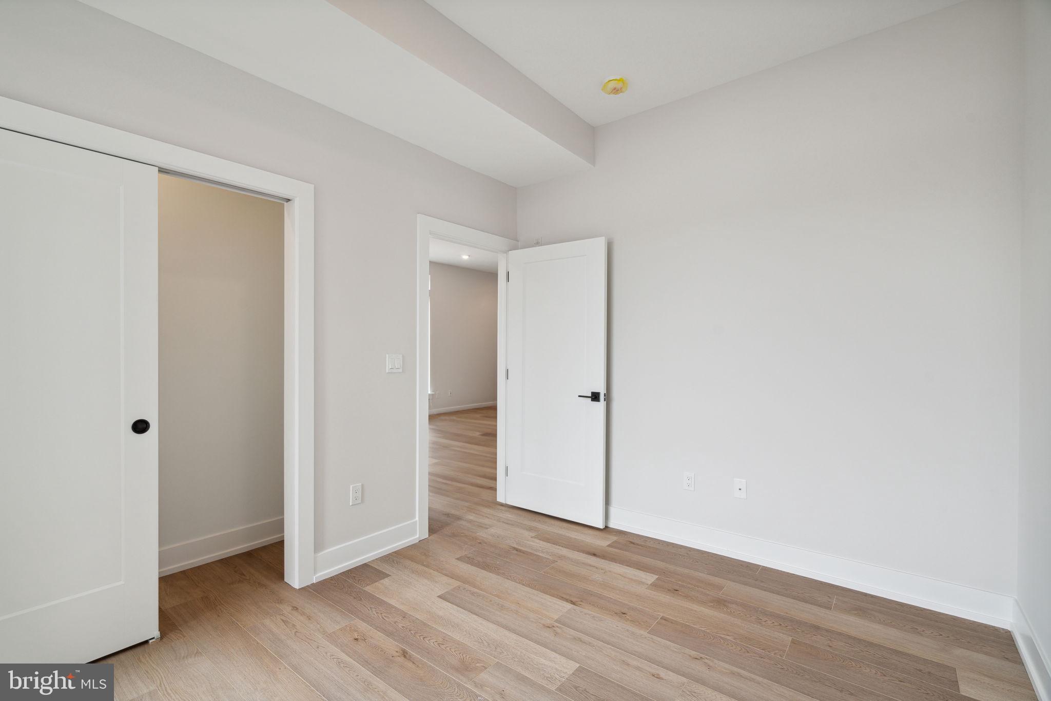 PHILADELPHIA (NORTH) - Residential Lease