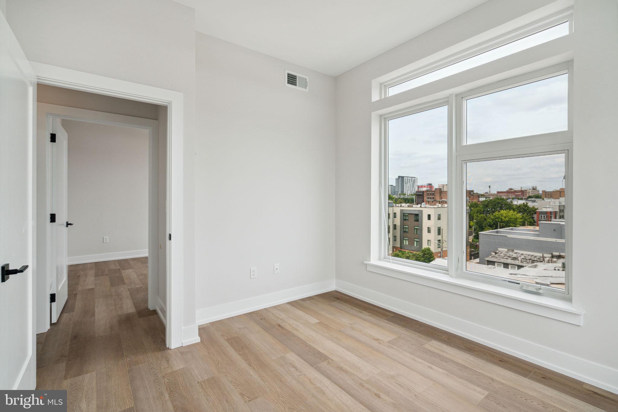 PHILADELPHIA (NORTH) - Residential Lease