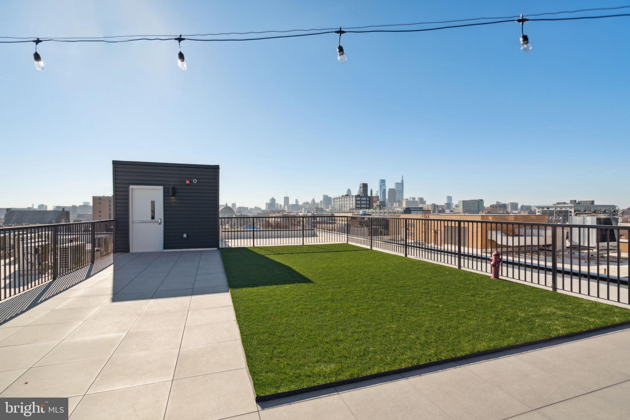 PHILADELPHIA (NORTH) - Residential Lease