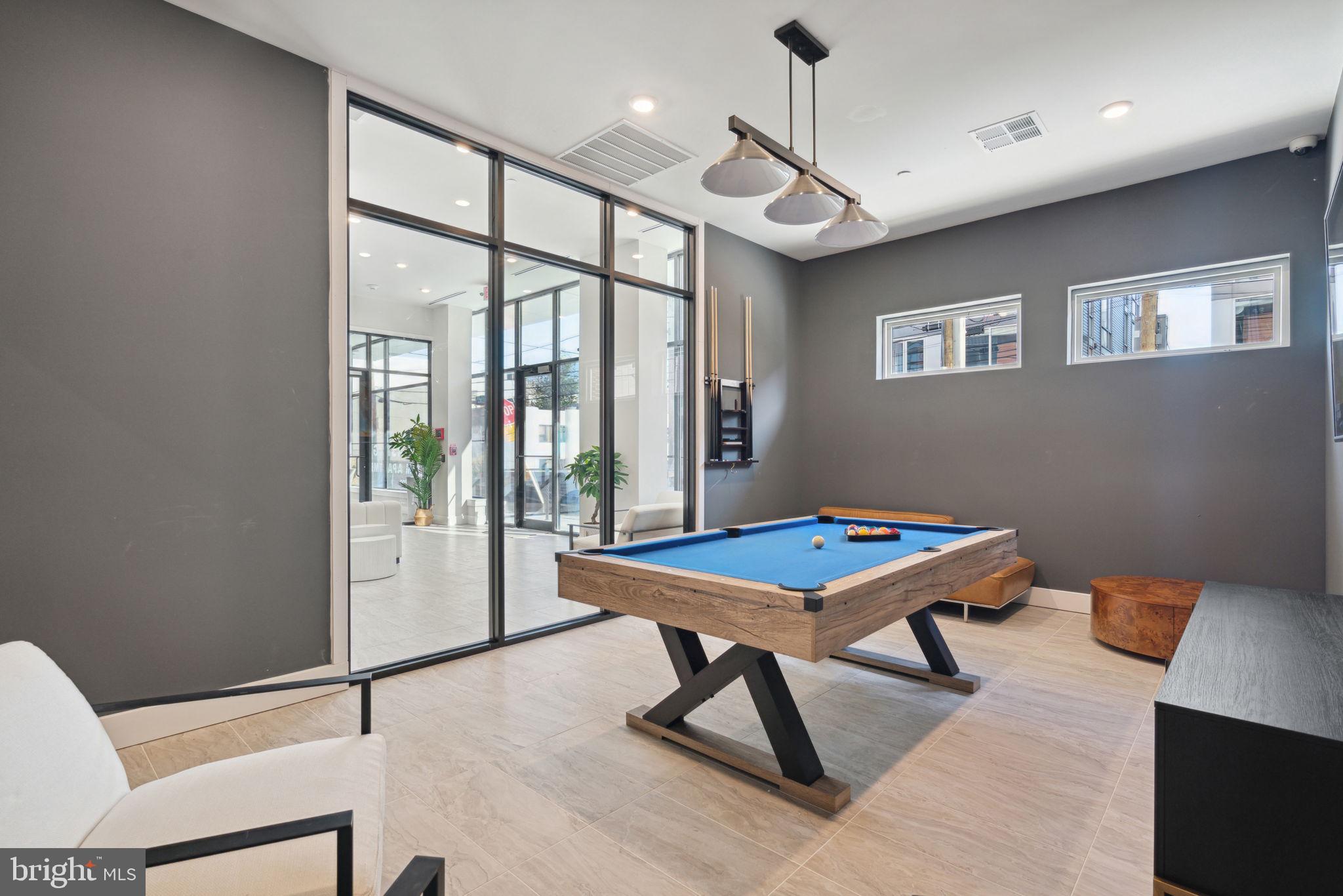 PHILADELPHIA (NORTH) - Residential Lease