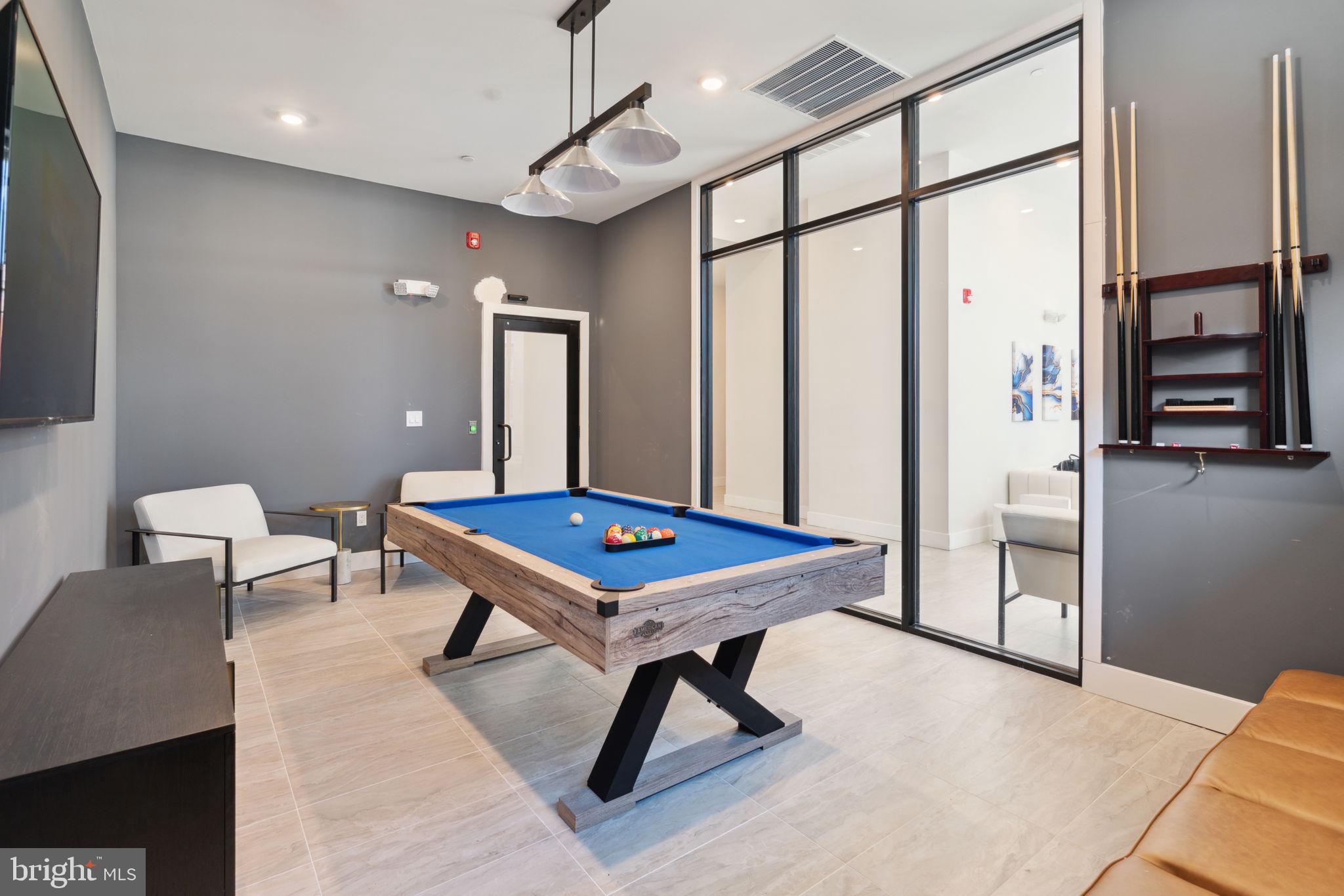 PHILADELPHIA (NORTH) - Residential Lease