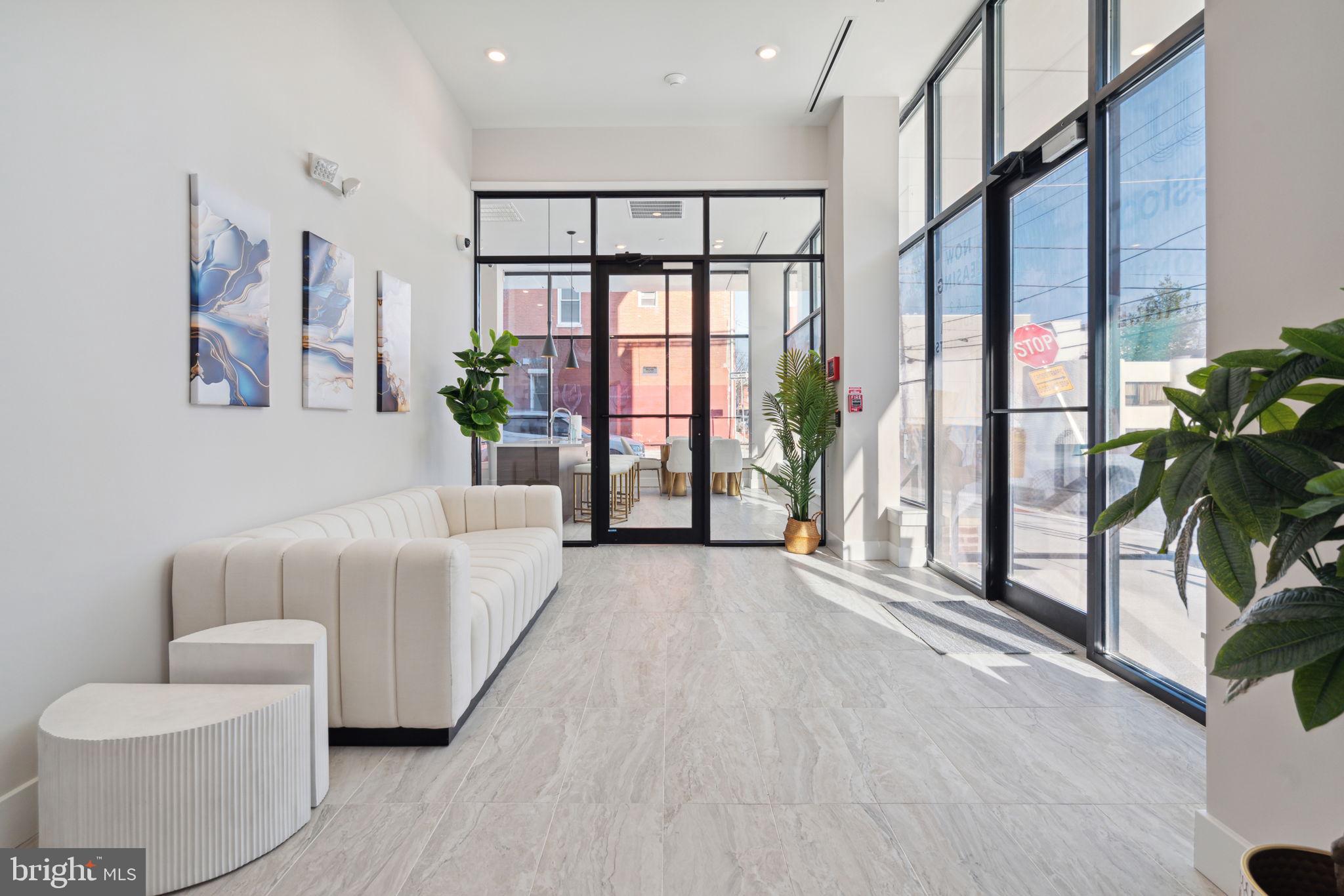 PHILADELPHIA (NORTH) - Residential Lease