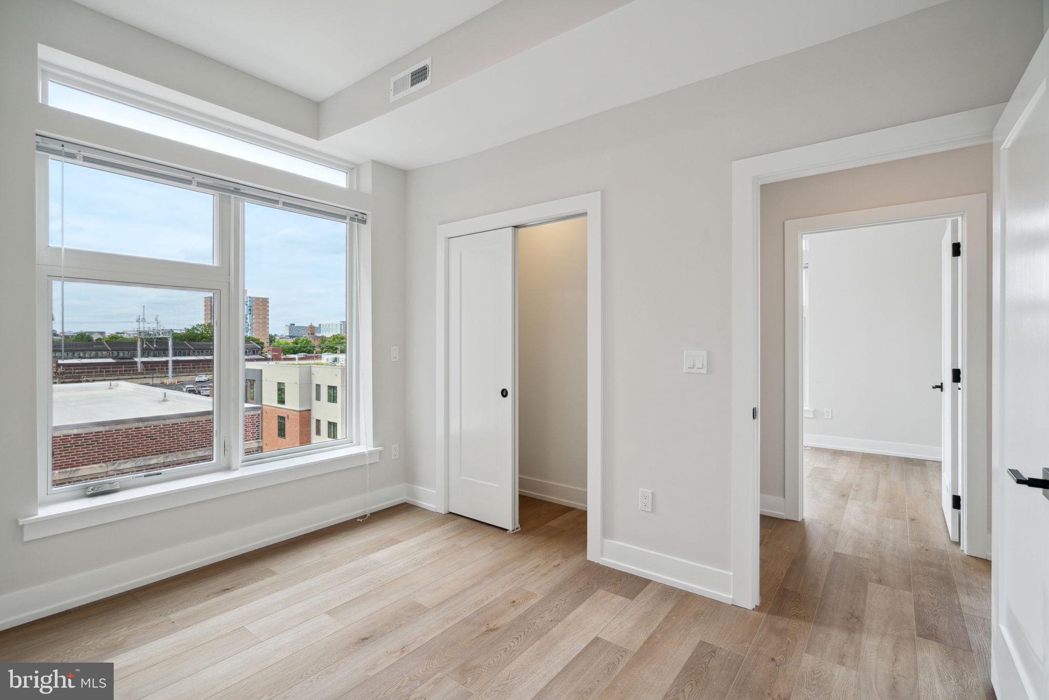 PHILADELPHIA (NORTH) - Residential Lease