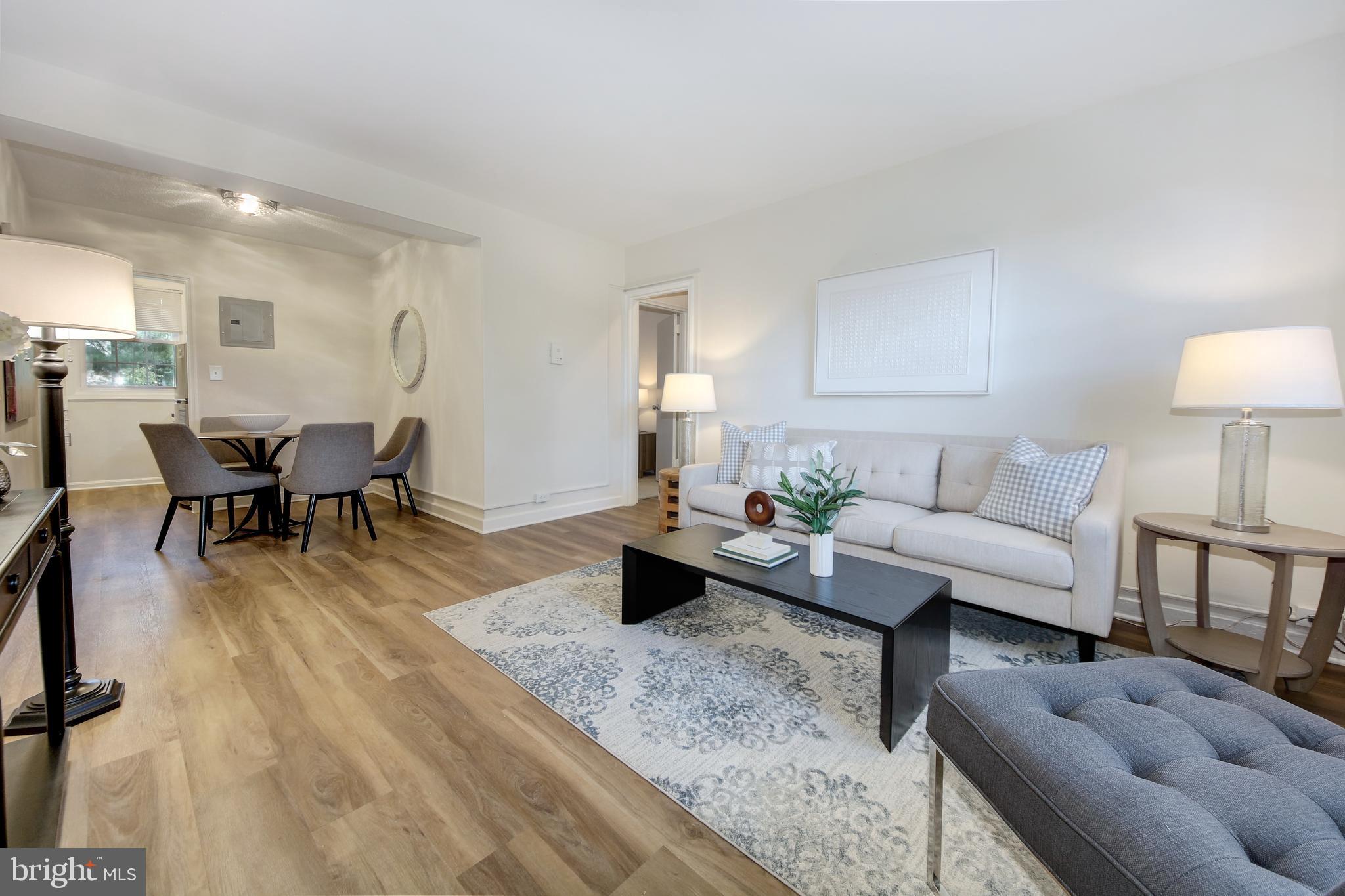 ARLINGTON OAKS - Residential Lease