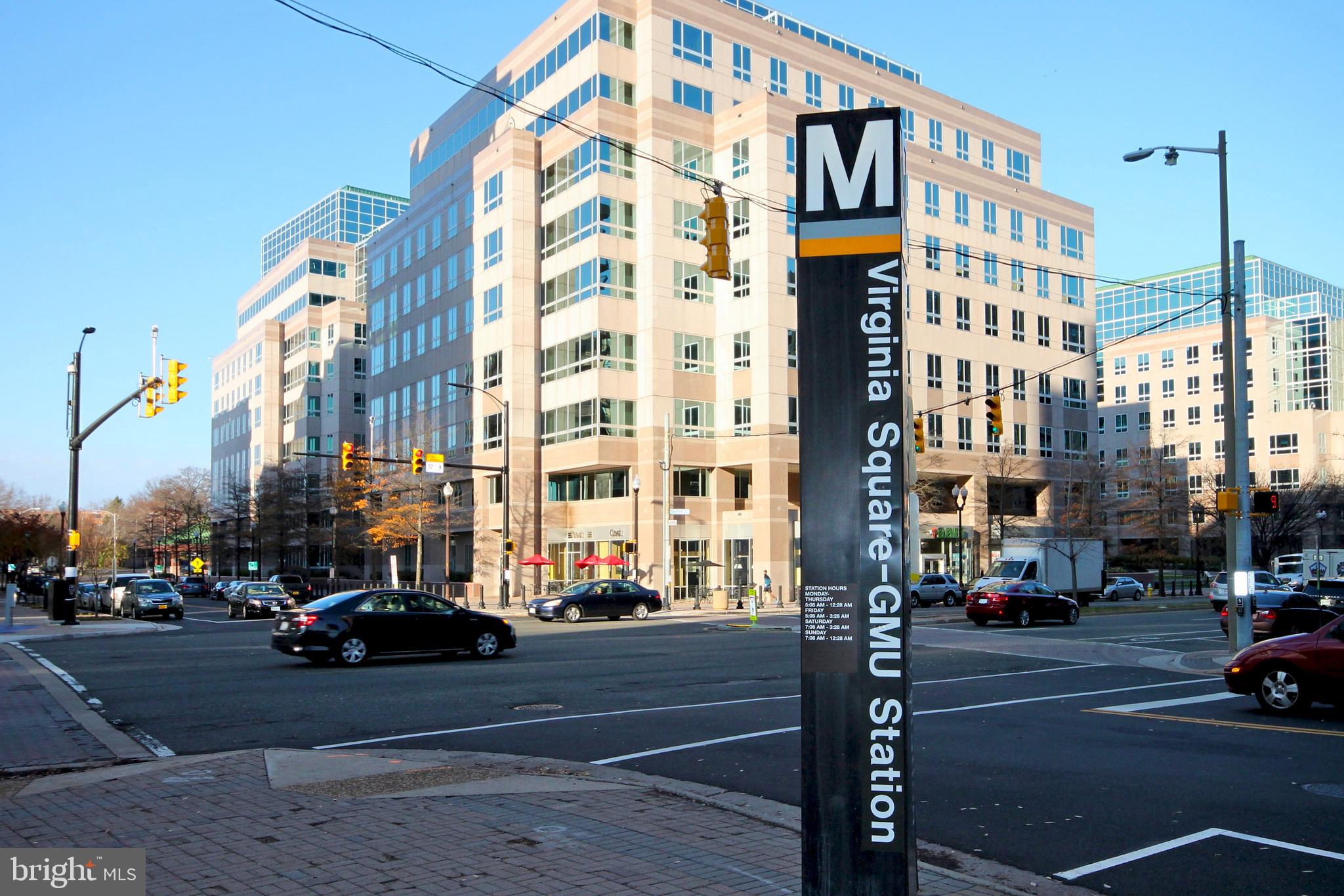 ARLINGTON OAKS - Residential Lease