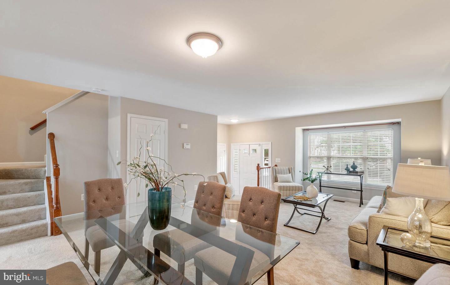 GLENWOOD MEWS - Residential Lease