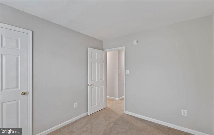 GLENWOOD MEWS - Residential Lease