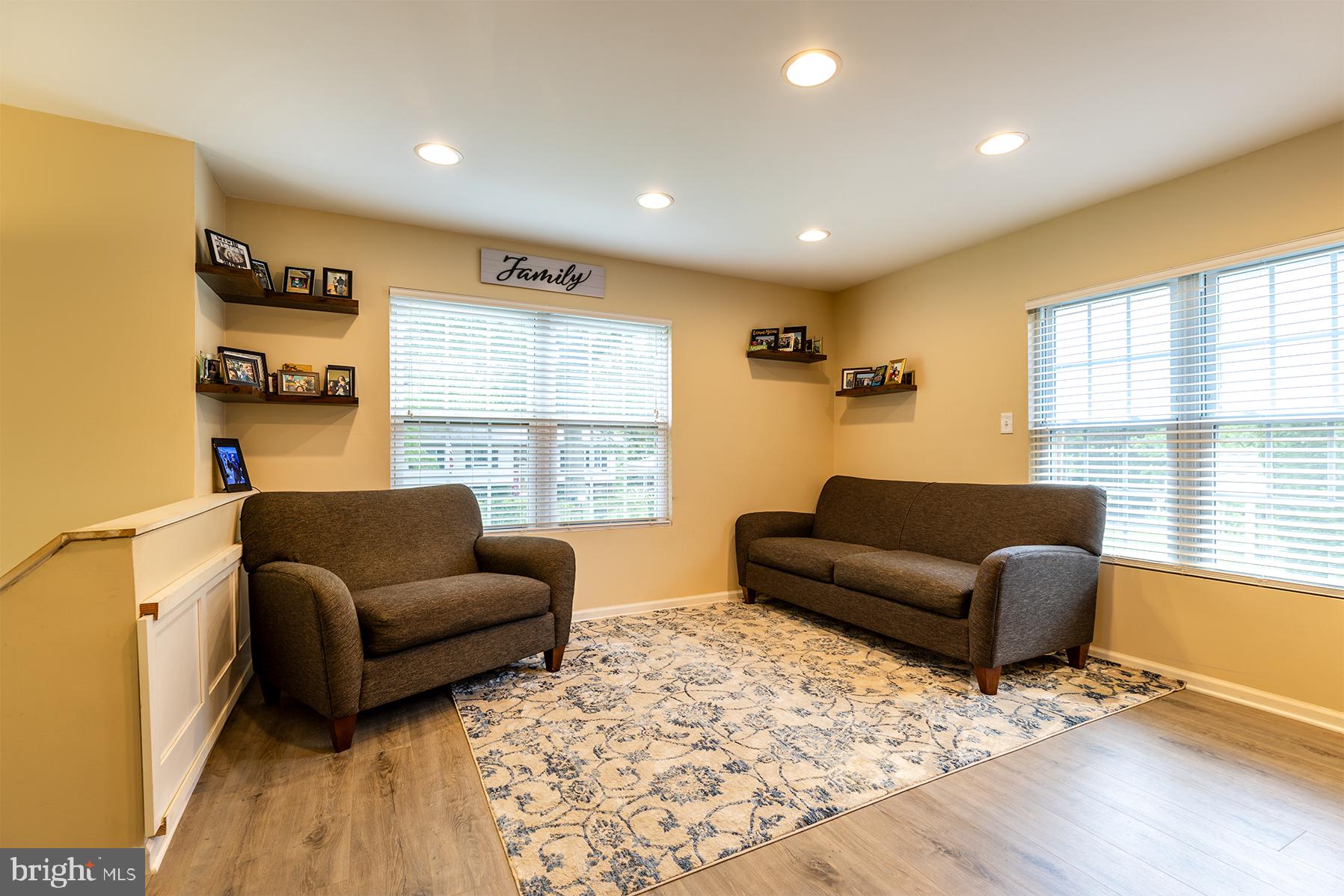 MOUNT PLEASANT BEACH - Residential