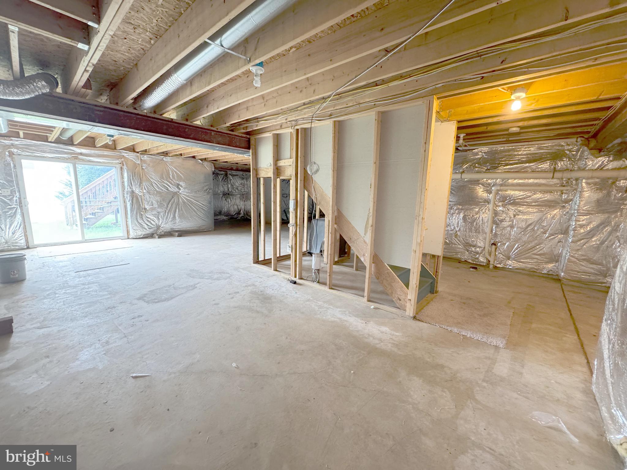 WOODS END - Residential Lease