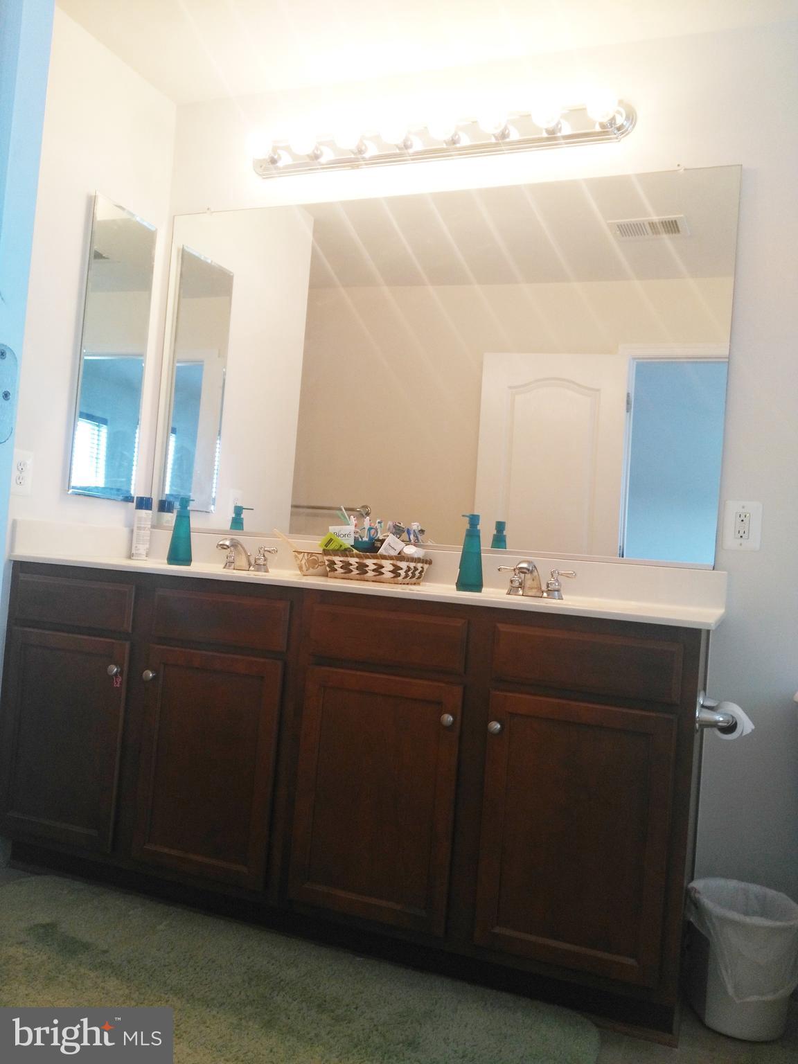 STONE RIDGE SOUTH - Residential Lease