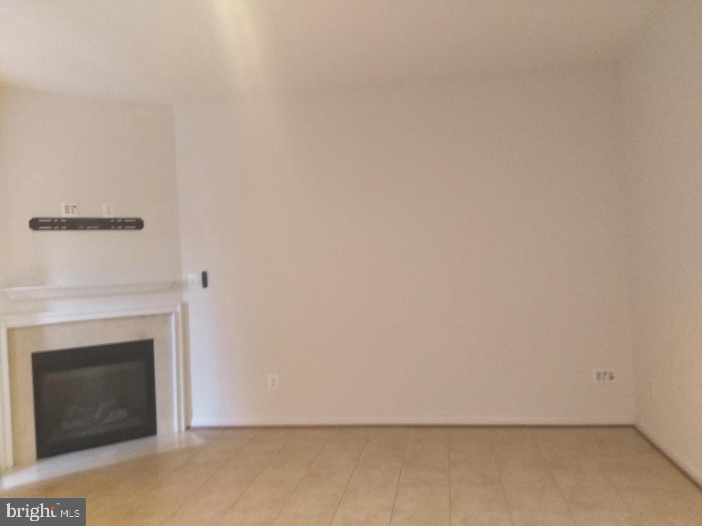 STONE RIDGE SOUTH - Residential Lease