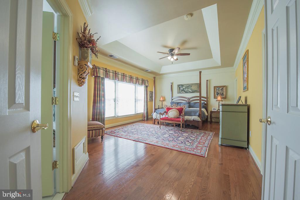 CHESTNUT HILLS - Residential