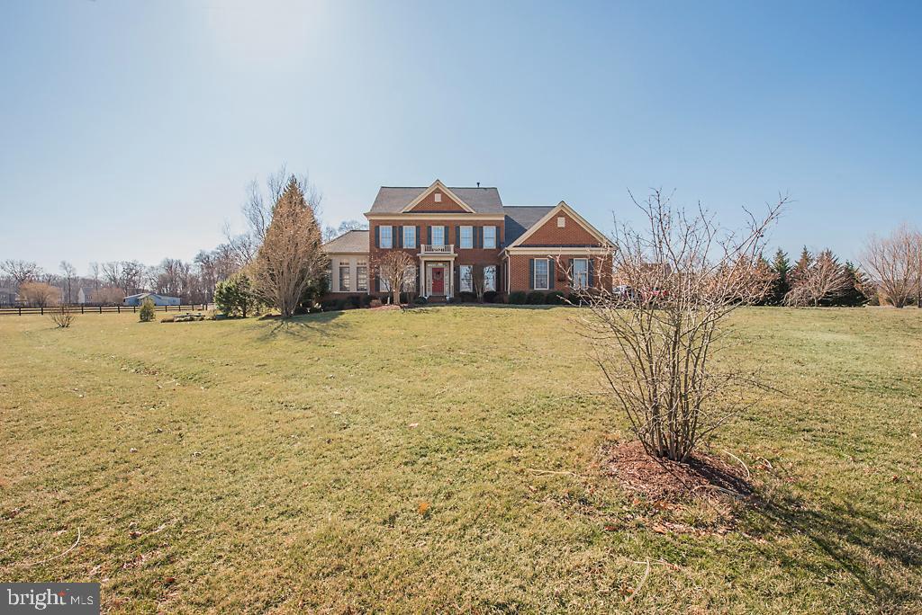 CHESTNUT HILLS - Residential