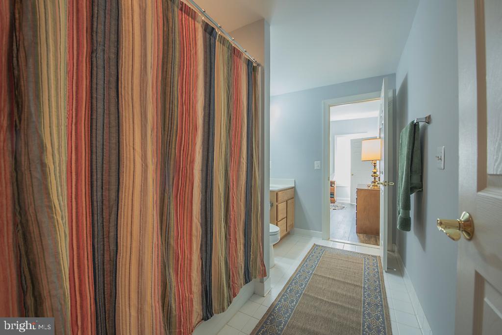 CHESTNUT HILLS - Residential