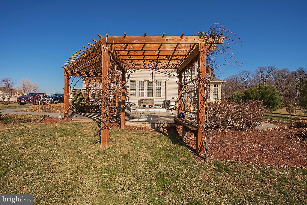 CHESTNUT HILLS - Residential