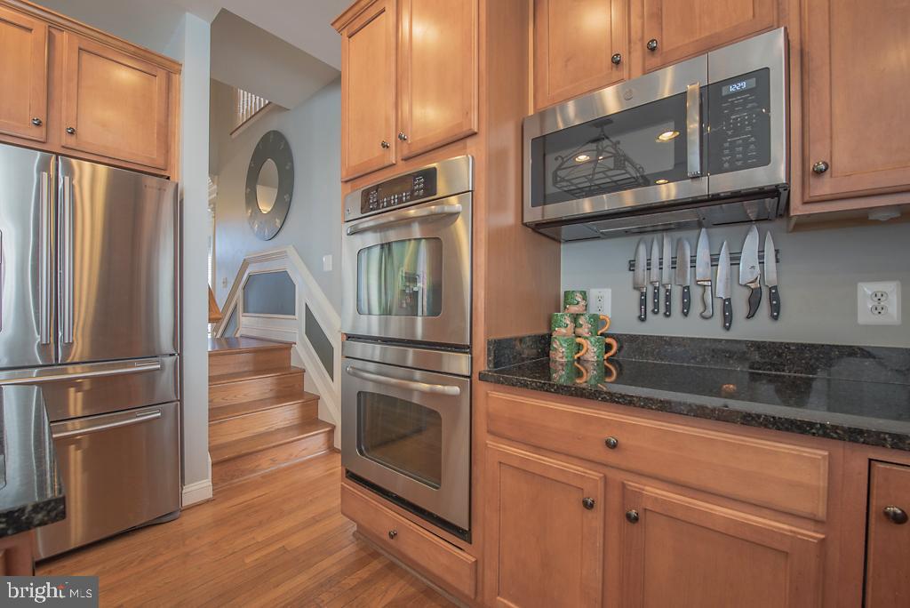 CHESTNUT HILLS - Residential