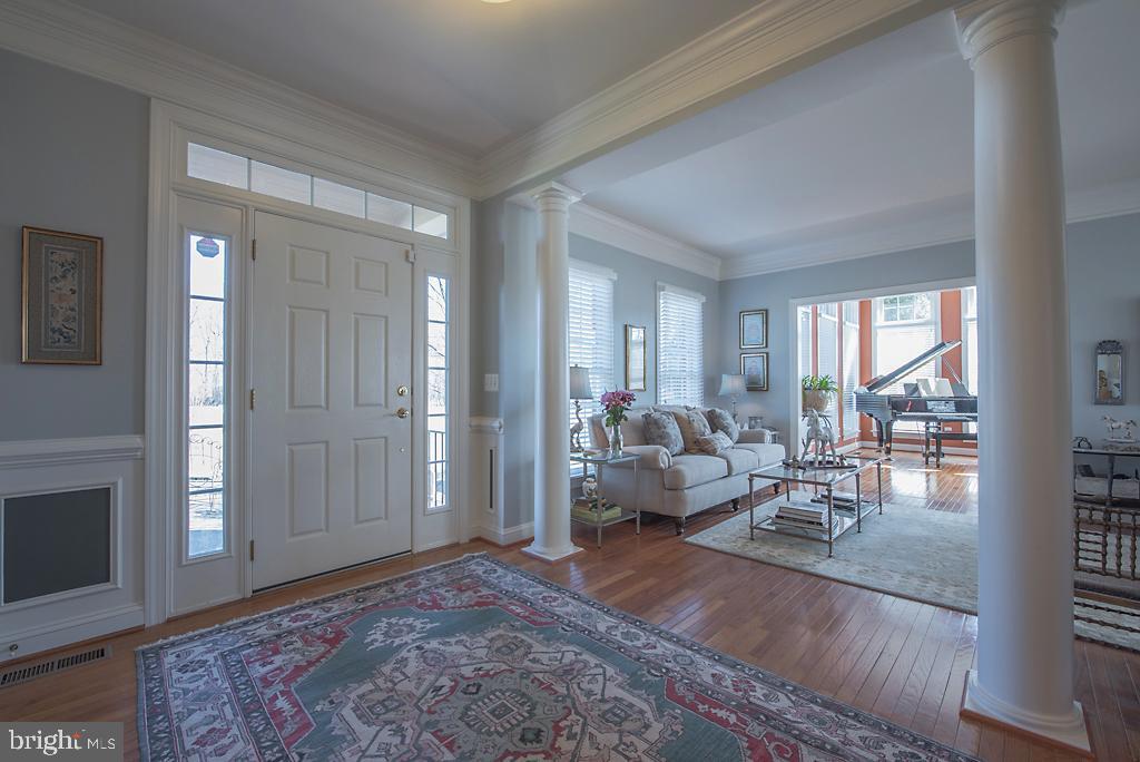 CHESTNUT HILLS - Residential