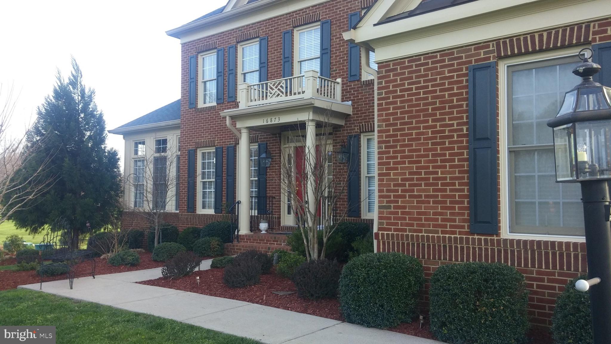 CHESTNUT HILLS - Residential