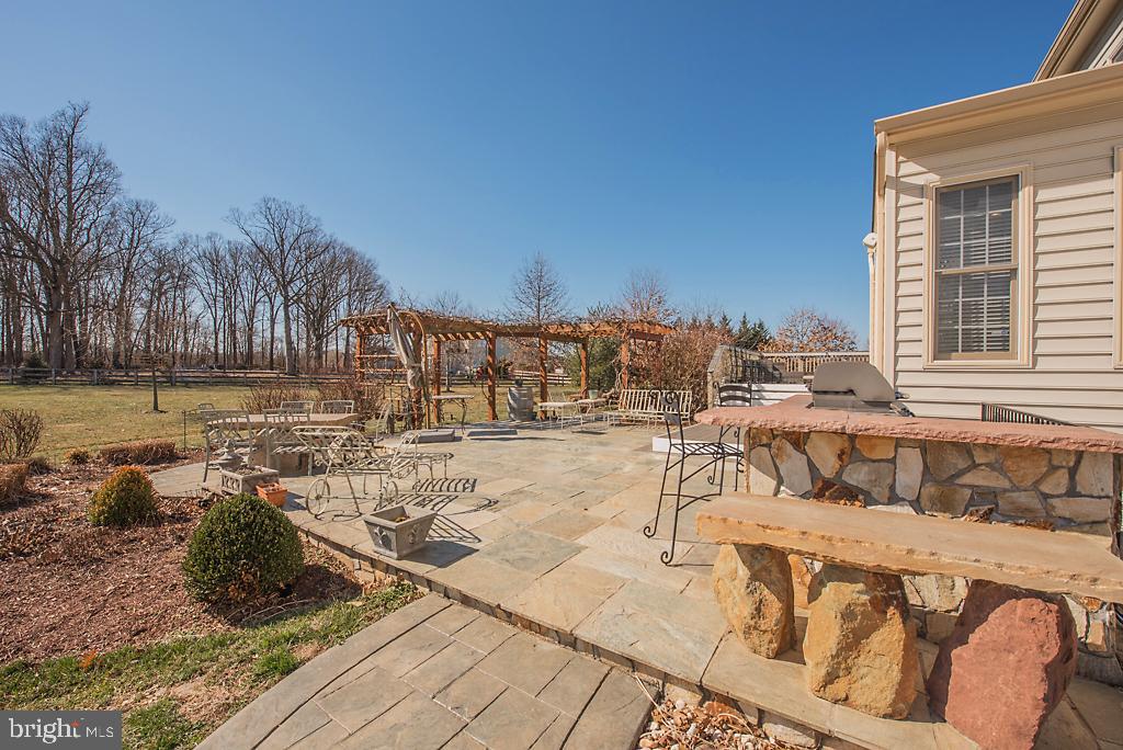 CHESTNUT HILLS - Residential