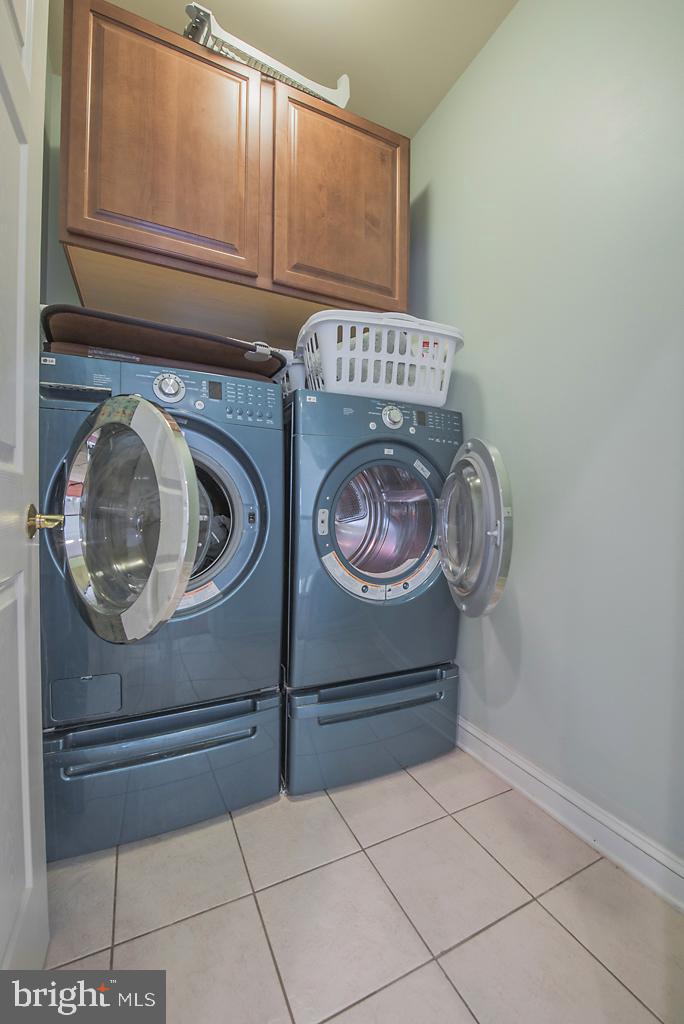 CHESTNUT HILLS - Residential