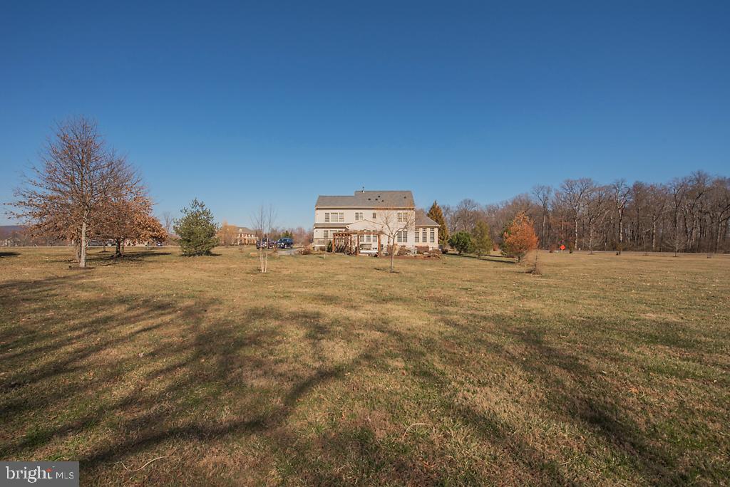 CHESTNUT HILLS - Residential