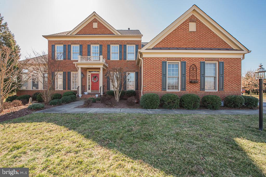 CHESTNUT HILLS - Residential