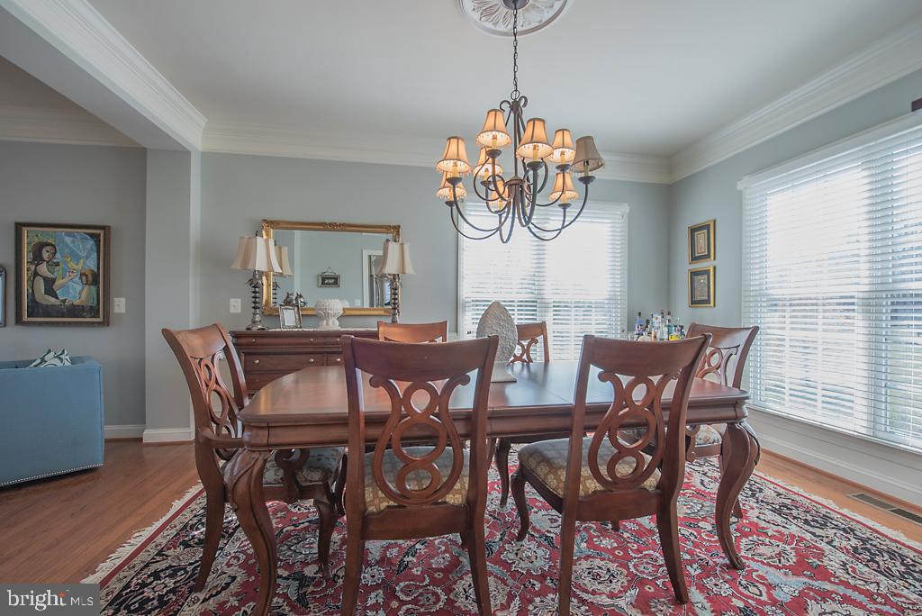 CHESTNUT HILLS - Residential