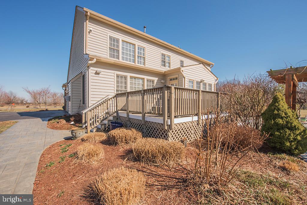 CHESTNUT HILLS - Residential