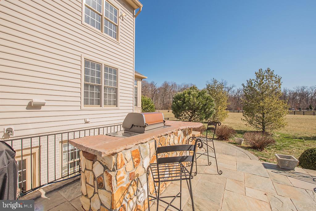 CHESTNUT HILLS - Residential