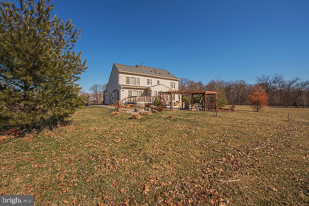 CHESTNUT HILLS - Residential