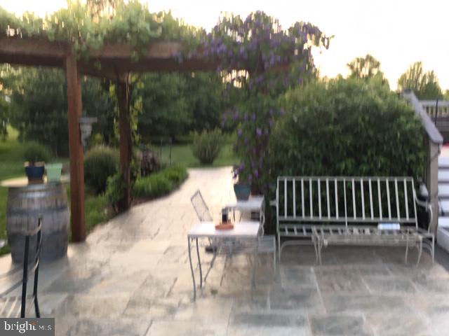 CHESTNUT HILLS - Residential