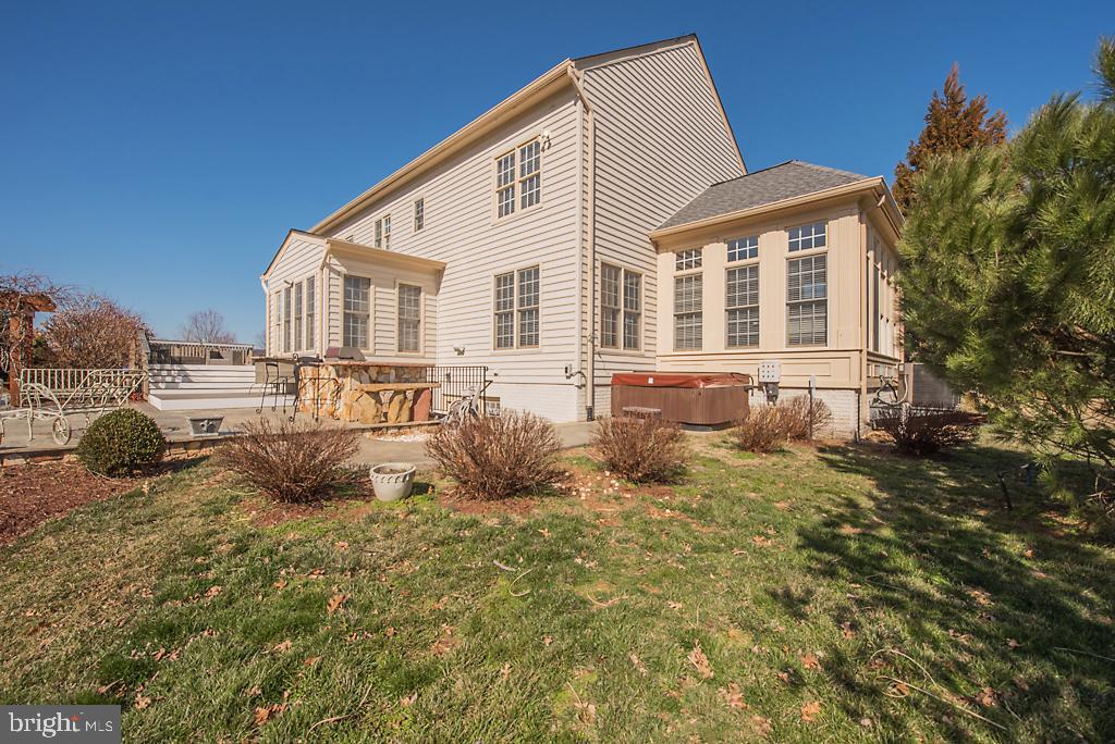 CHESTNUT HILLS - Residential