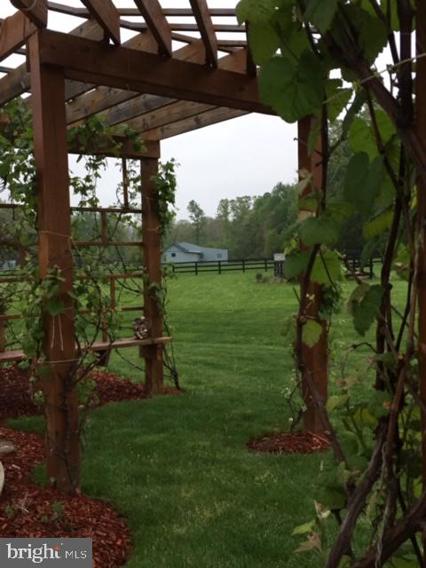 CHESTNUT HILLS - Residential