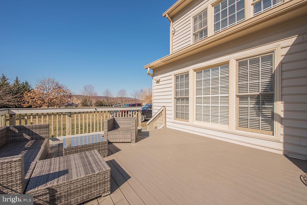 CHESTNUT HILLS - Residential