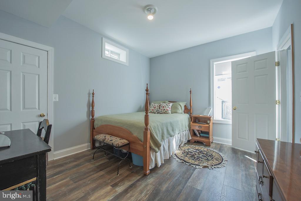 CHESTNUT HILLS - Residential