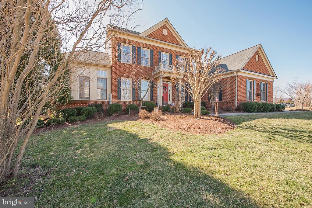 CHESTNUT HILLS - Residential