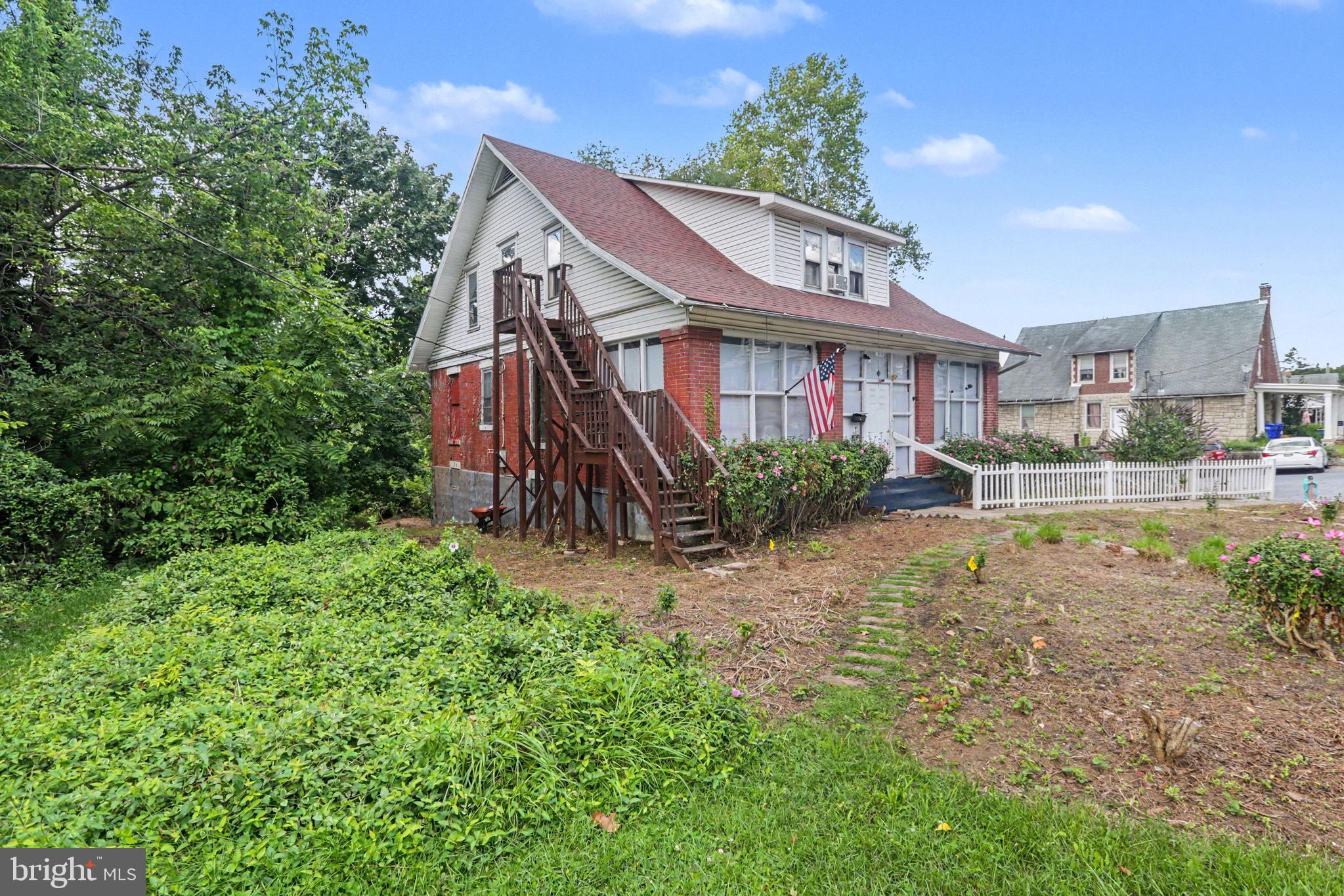 2120 WALNUT STREET