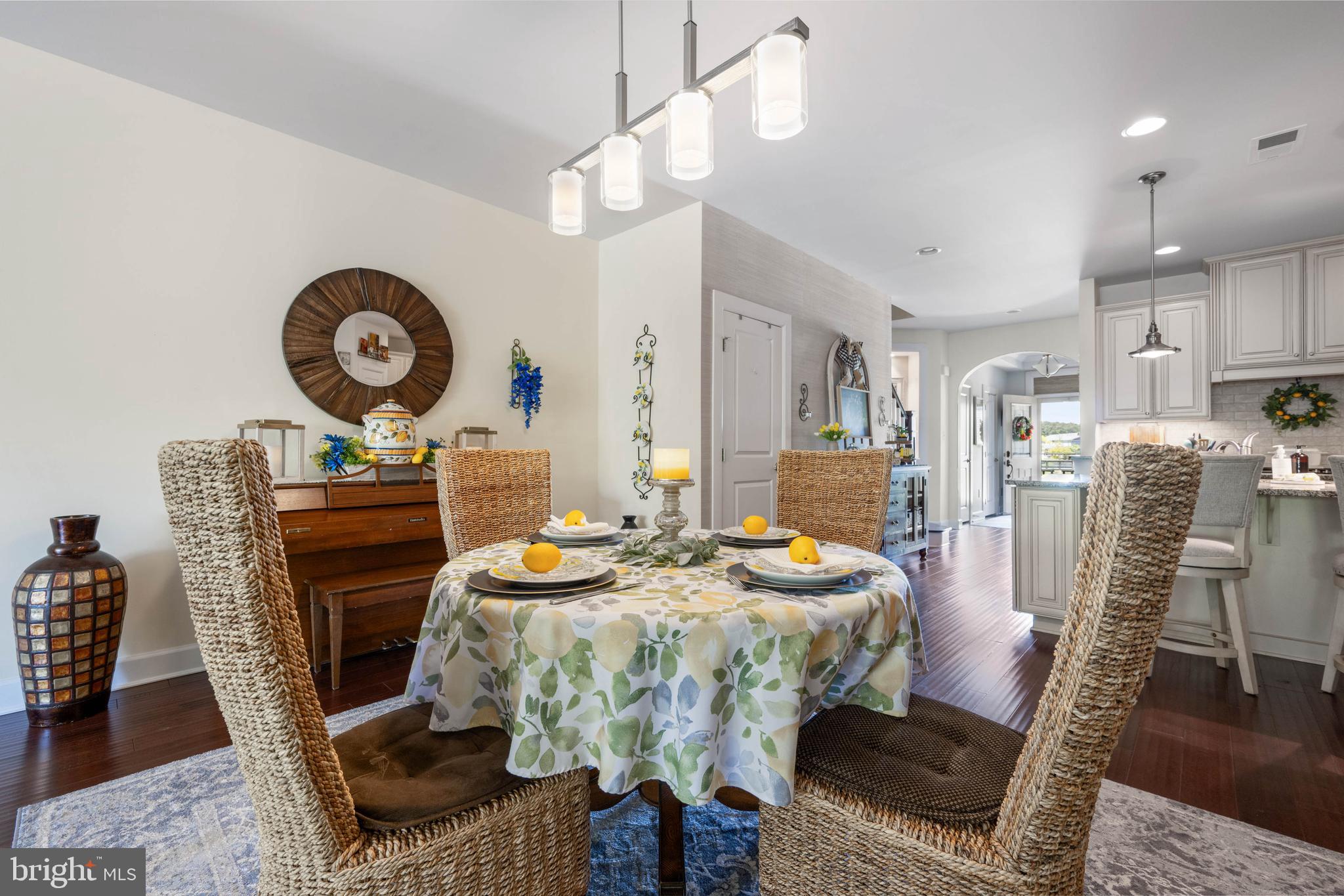 BAY FOREST CLUB - Residential