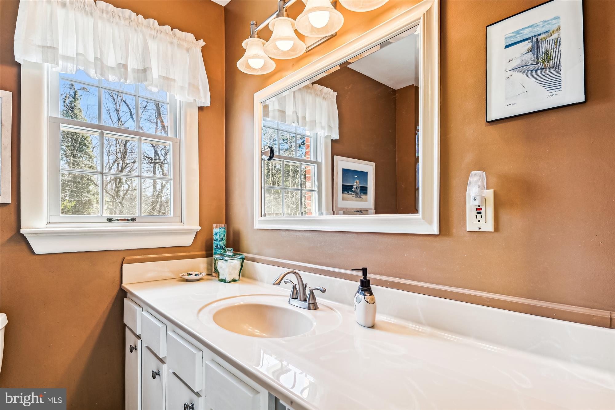 ANCHORAGE - Residential