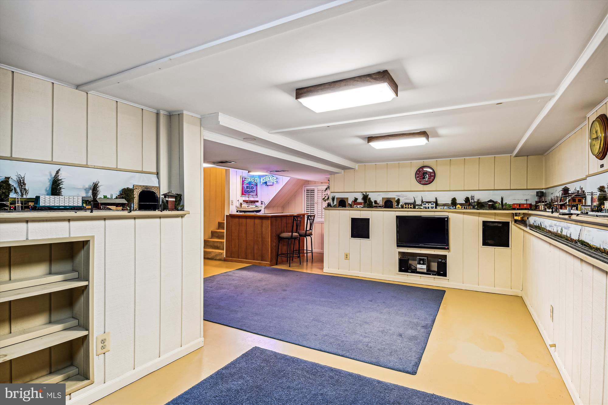 ANCHORAGE - Residential