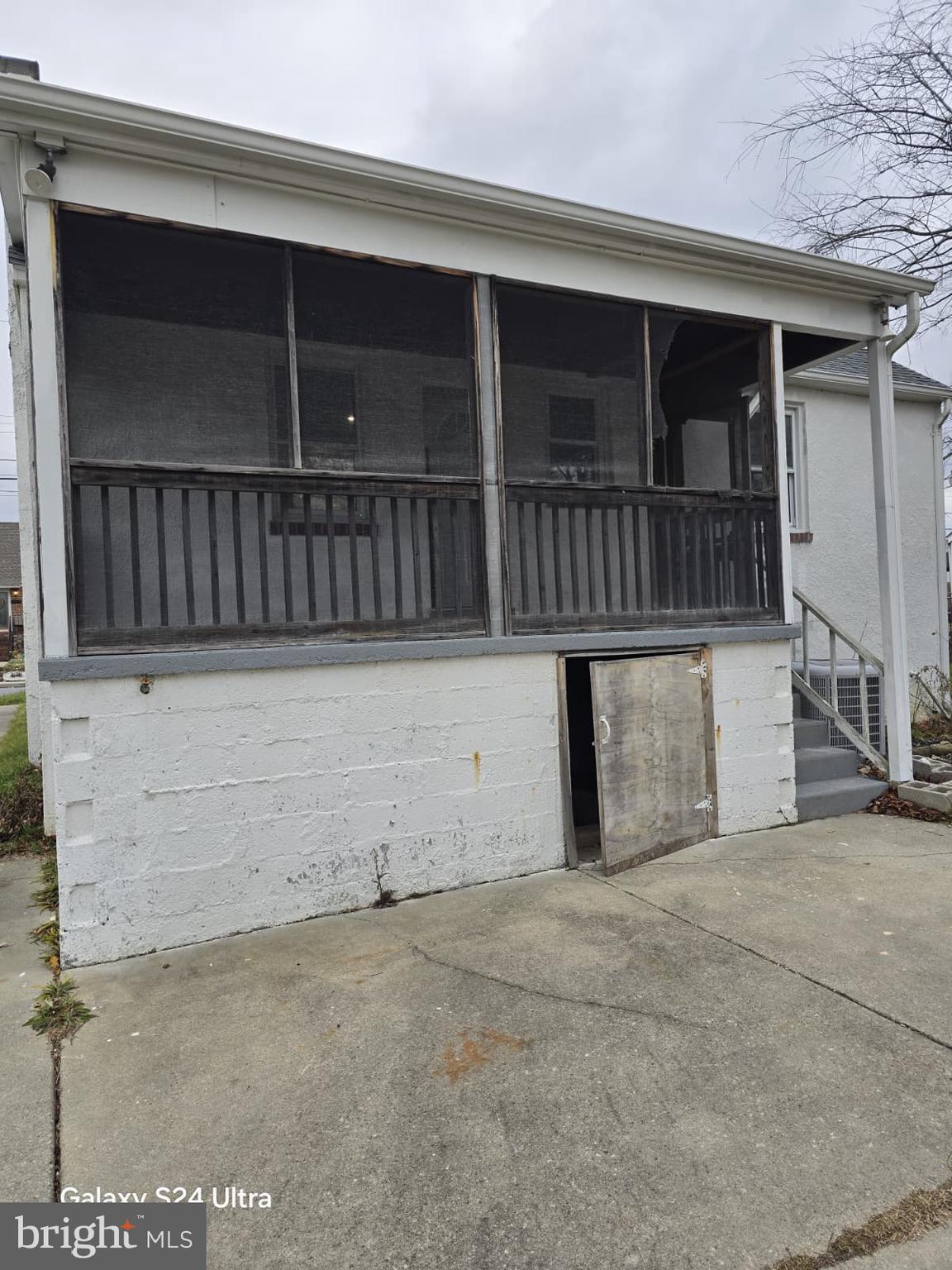 GWYNN OAK - Residential Lease