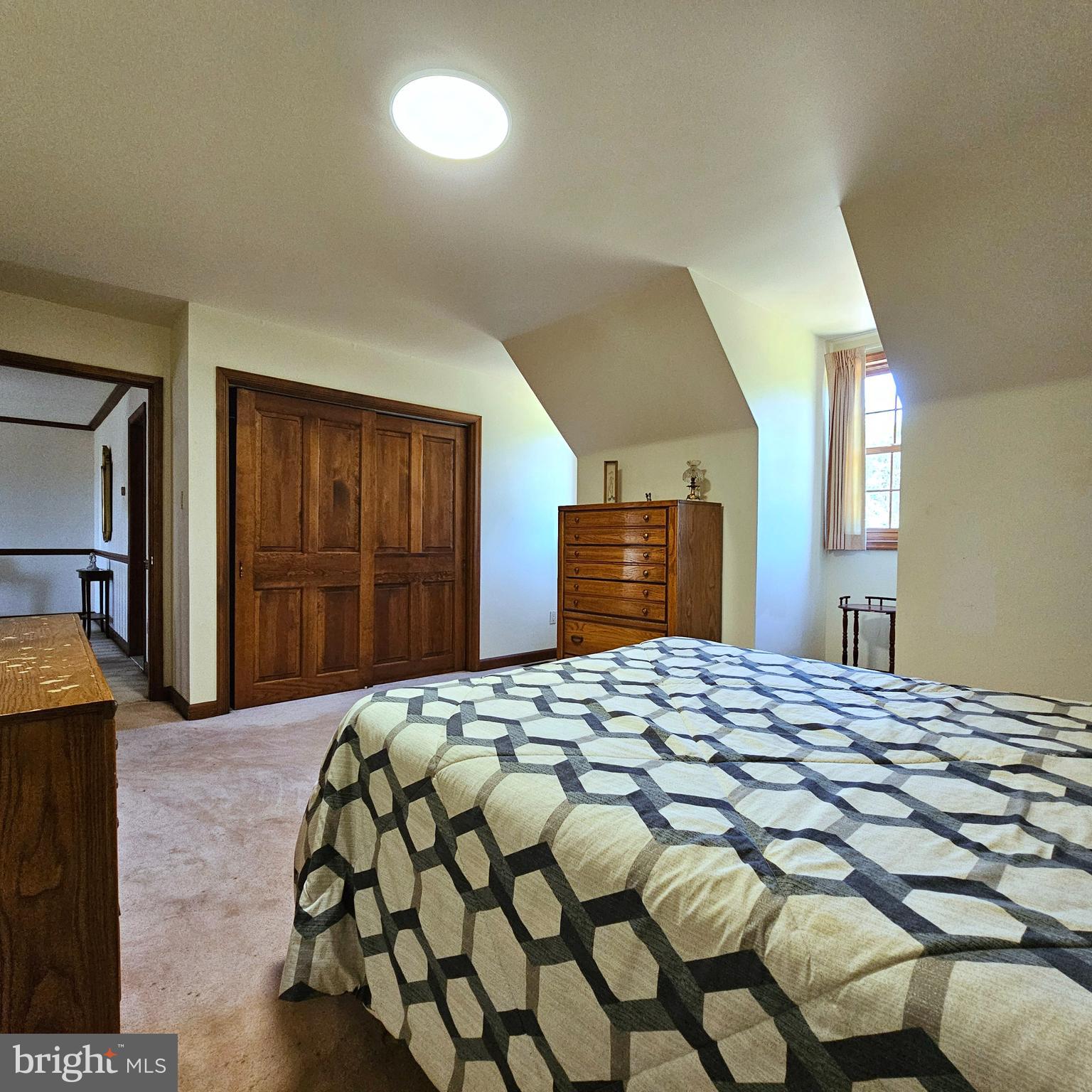 HUNT VALLEY - Residential Lease