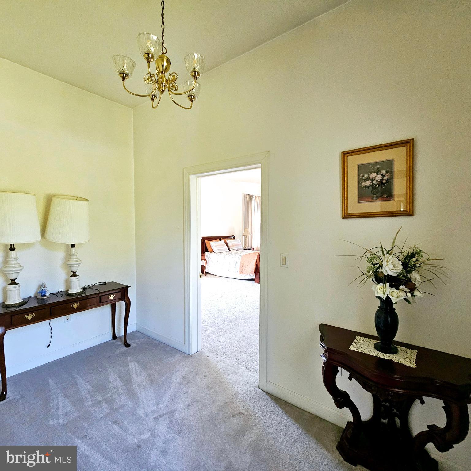 HUNT VALLEY - Residential Lease