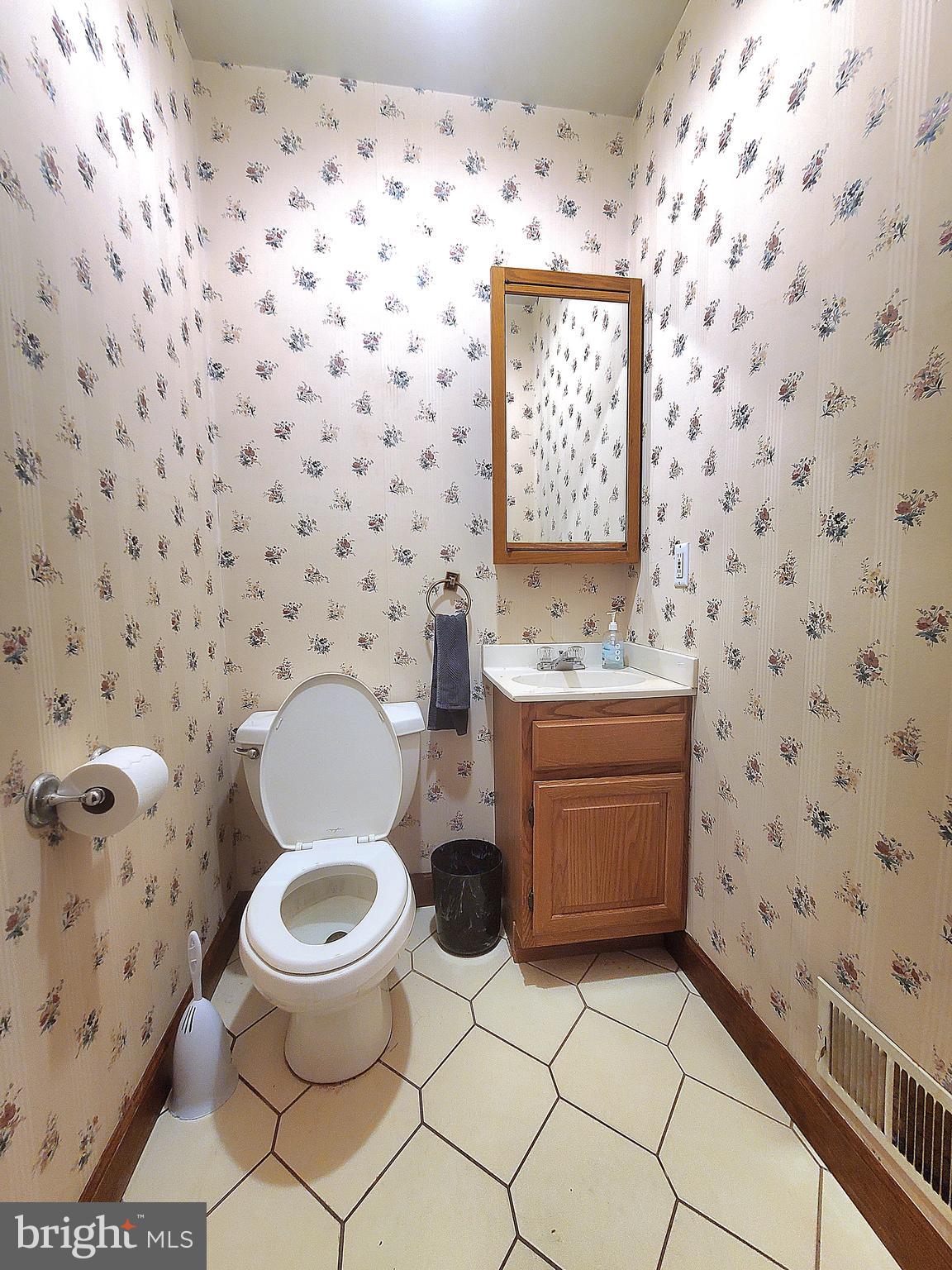 HUNT VALLEY - Residential Lease