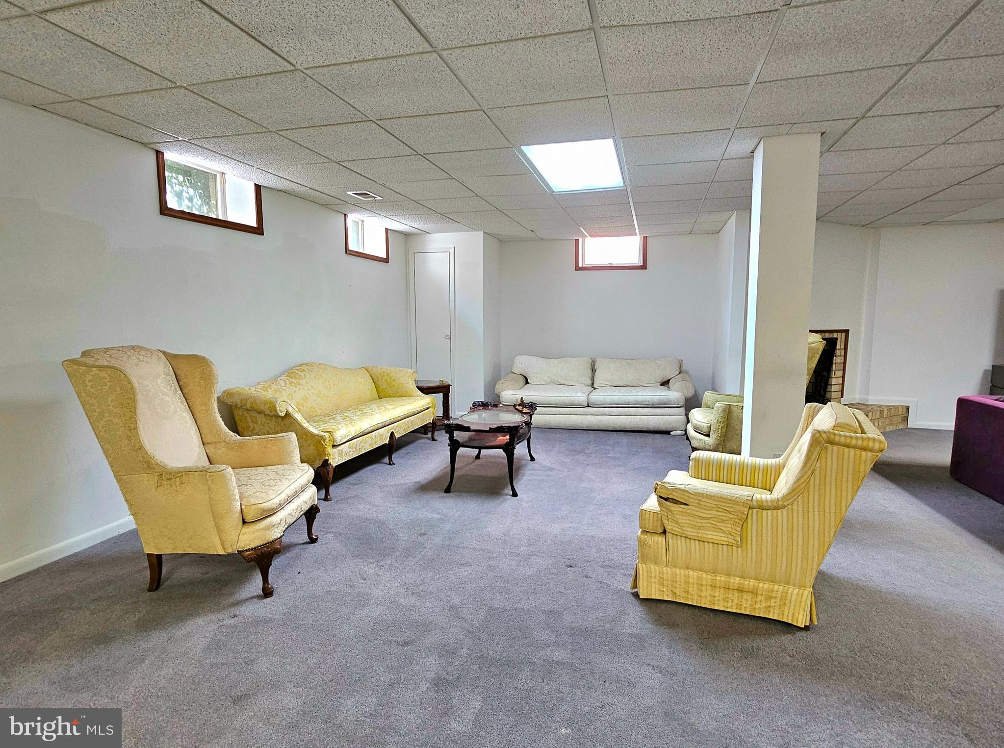 HUNT VALLEY - Residential Lease