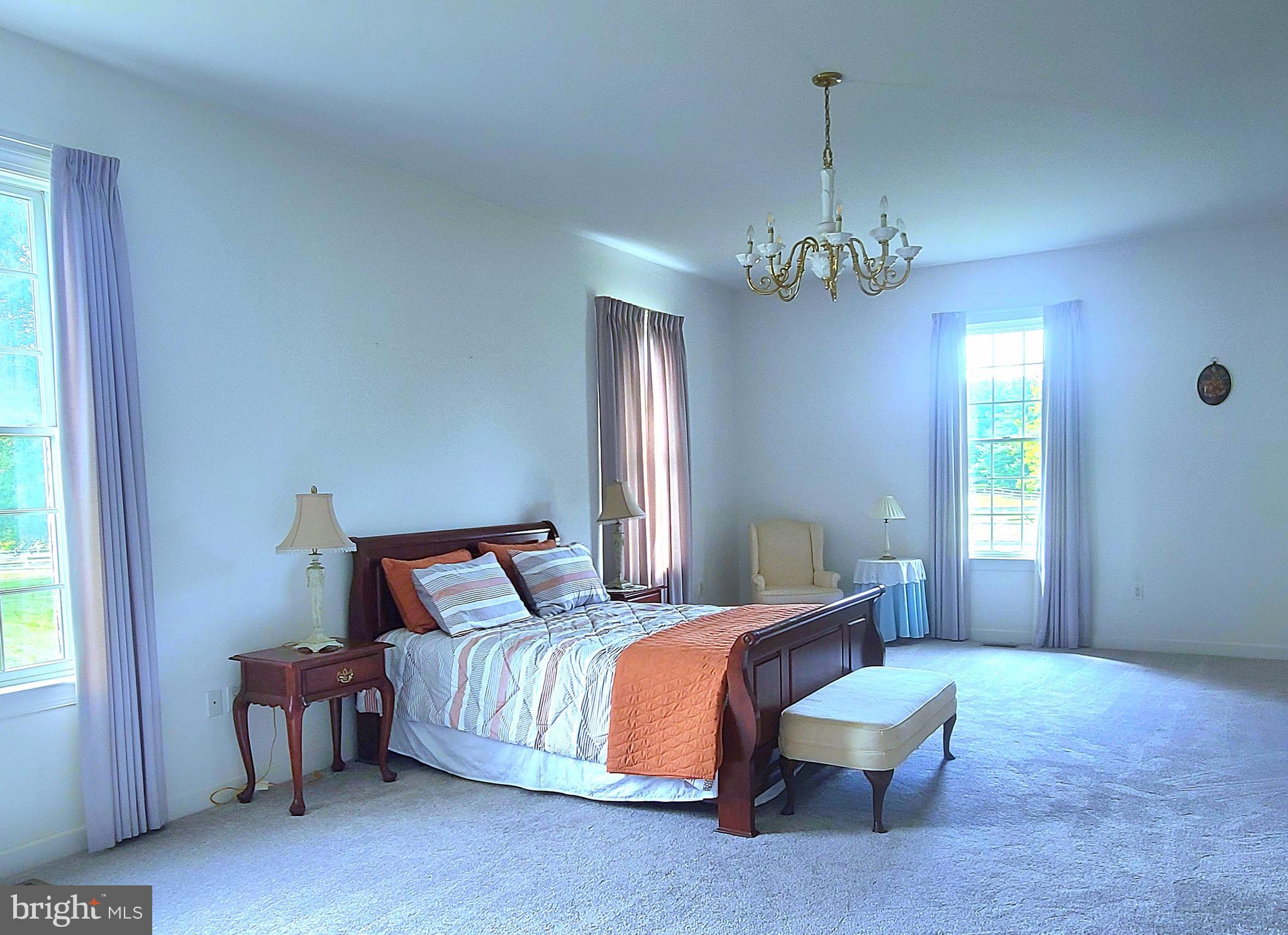 HUNT VALLEY - Residential Lease