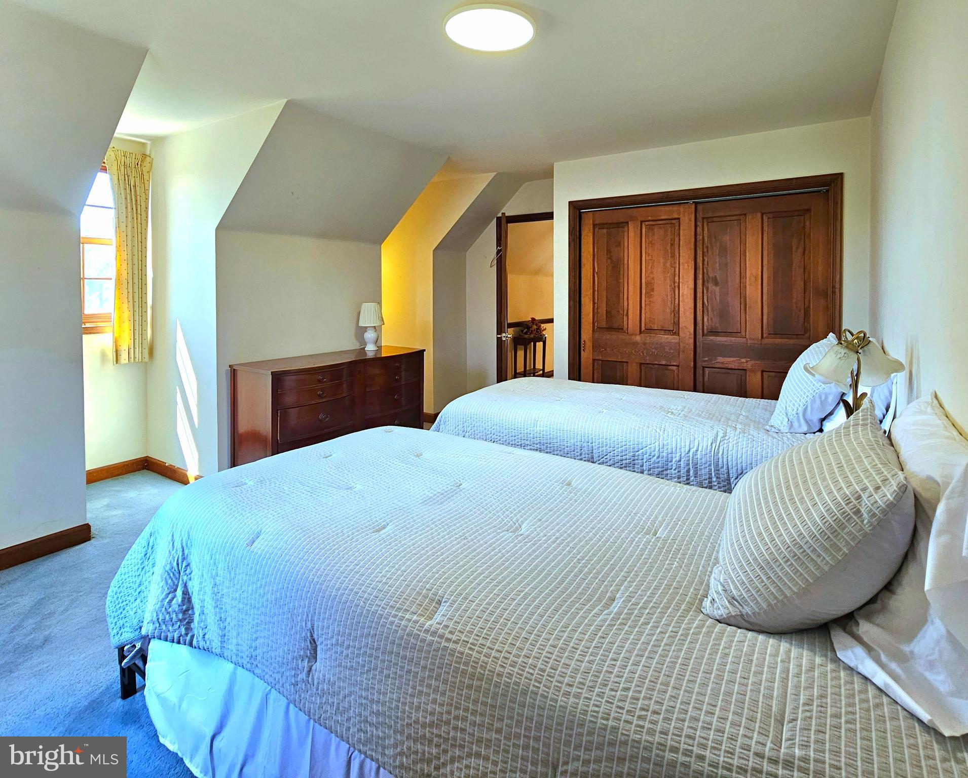 HUNT VALLEY - Residential Lease