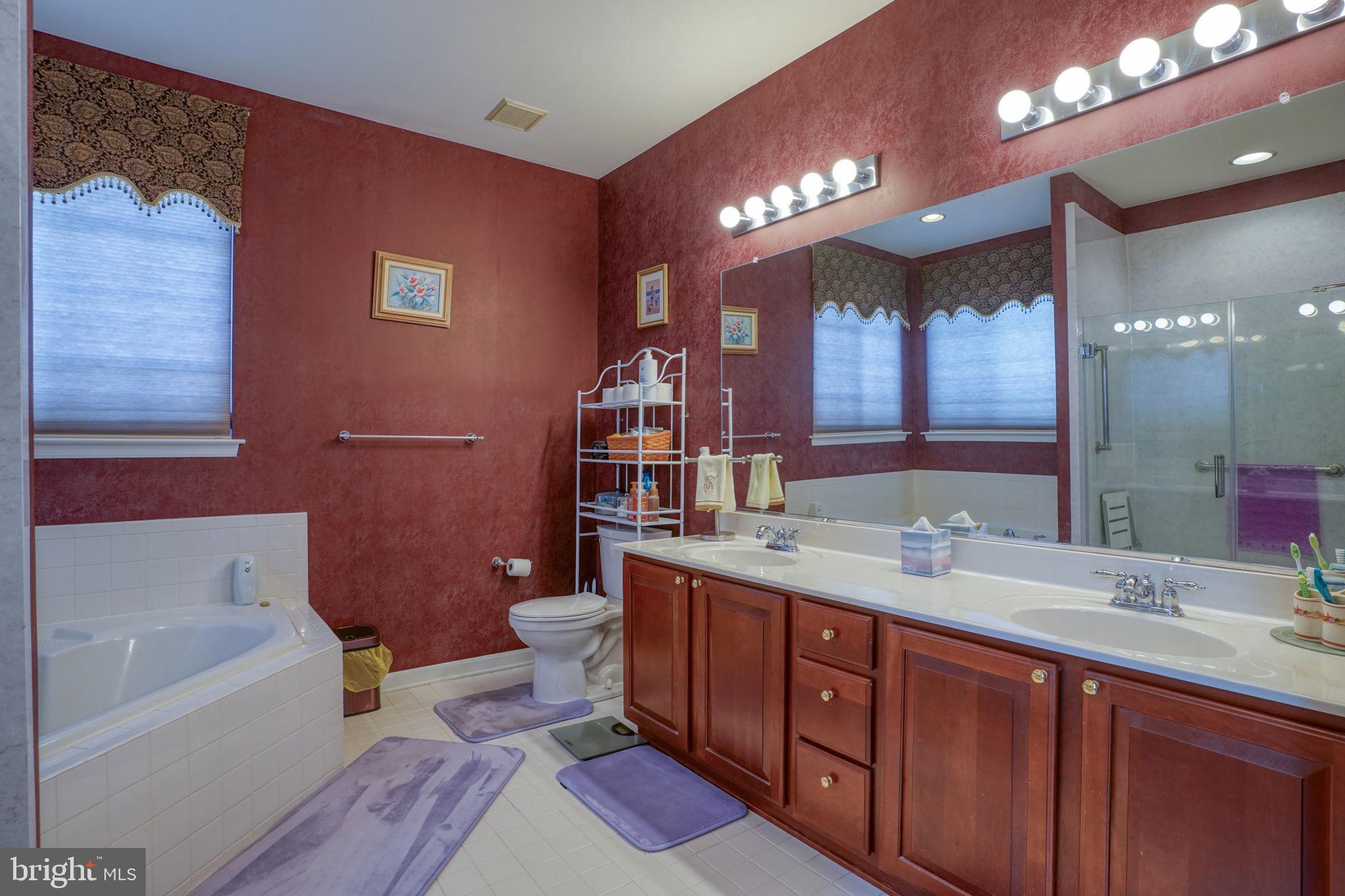 MEADOWS AT SHAWNEE - Residential