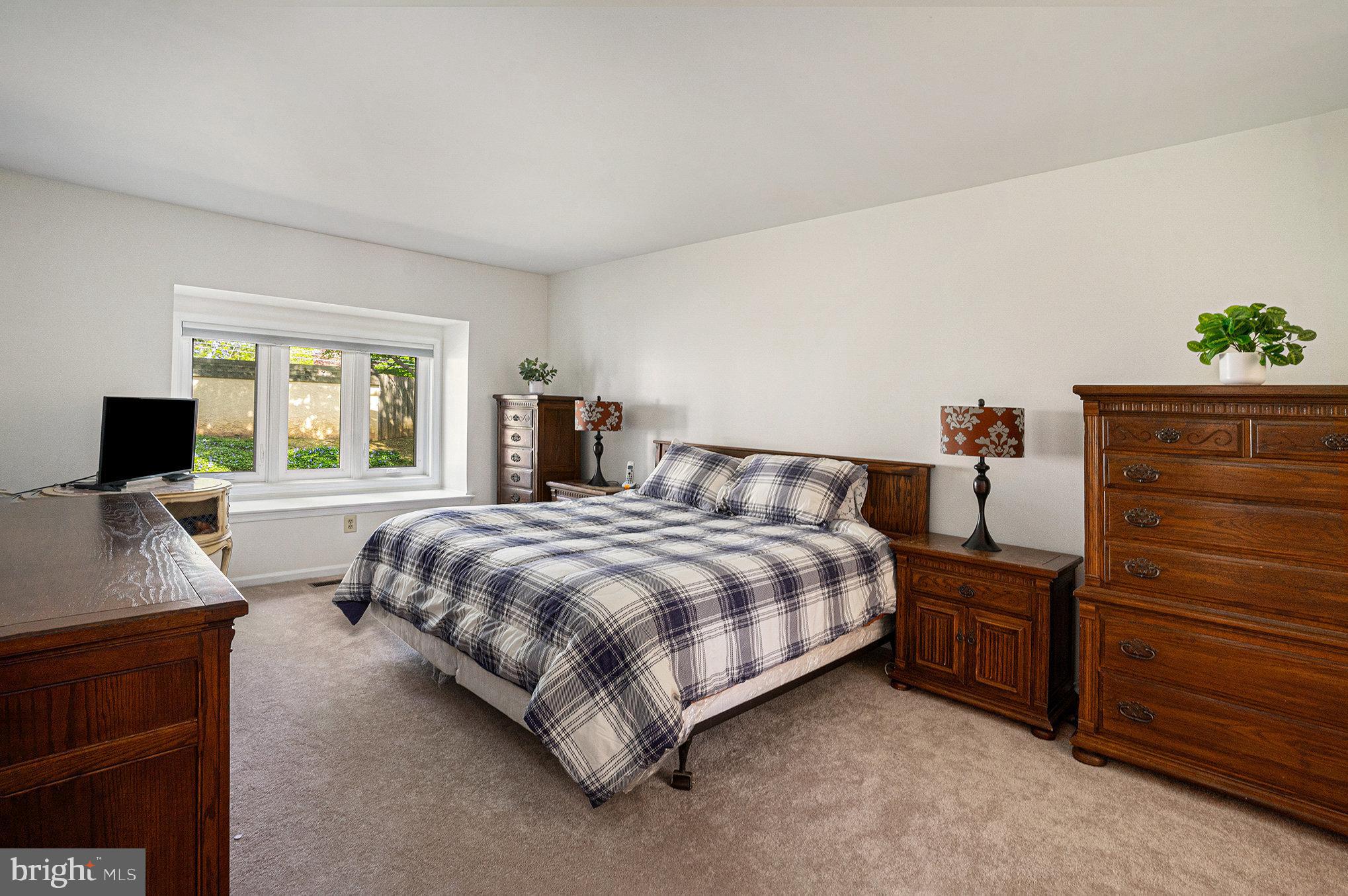 HERSHEYS MILL - Residential