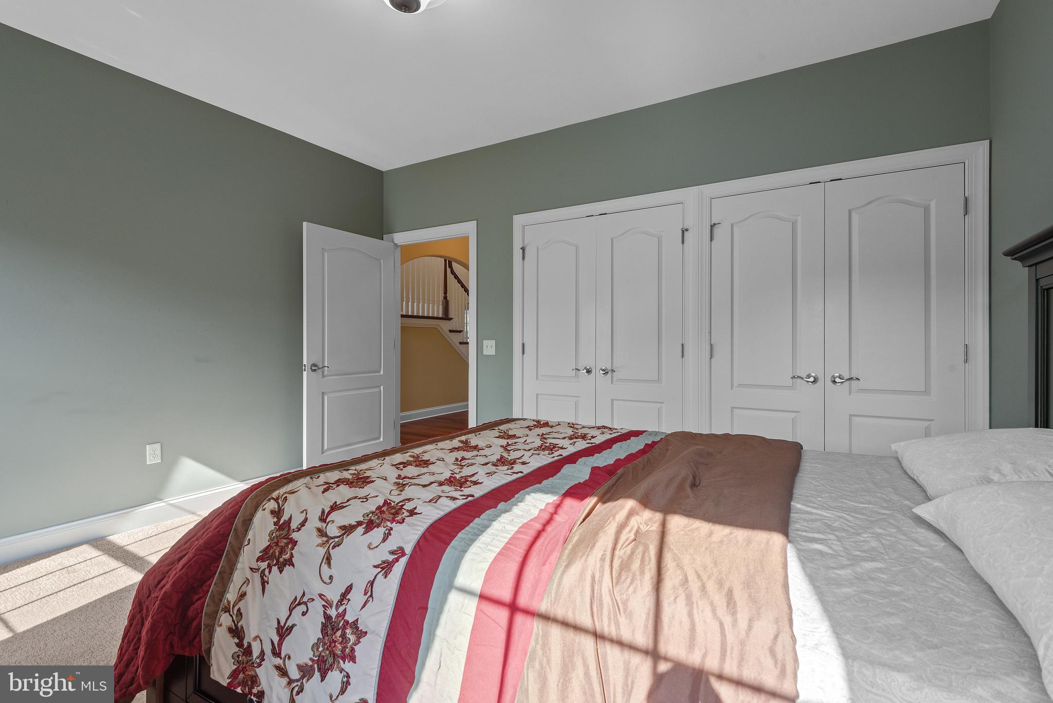 HAMPDEN SUMMIT - Residential